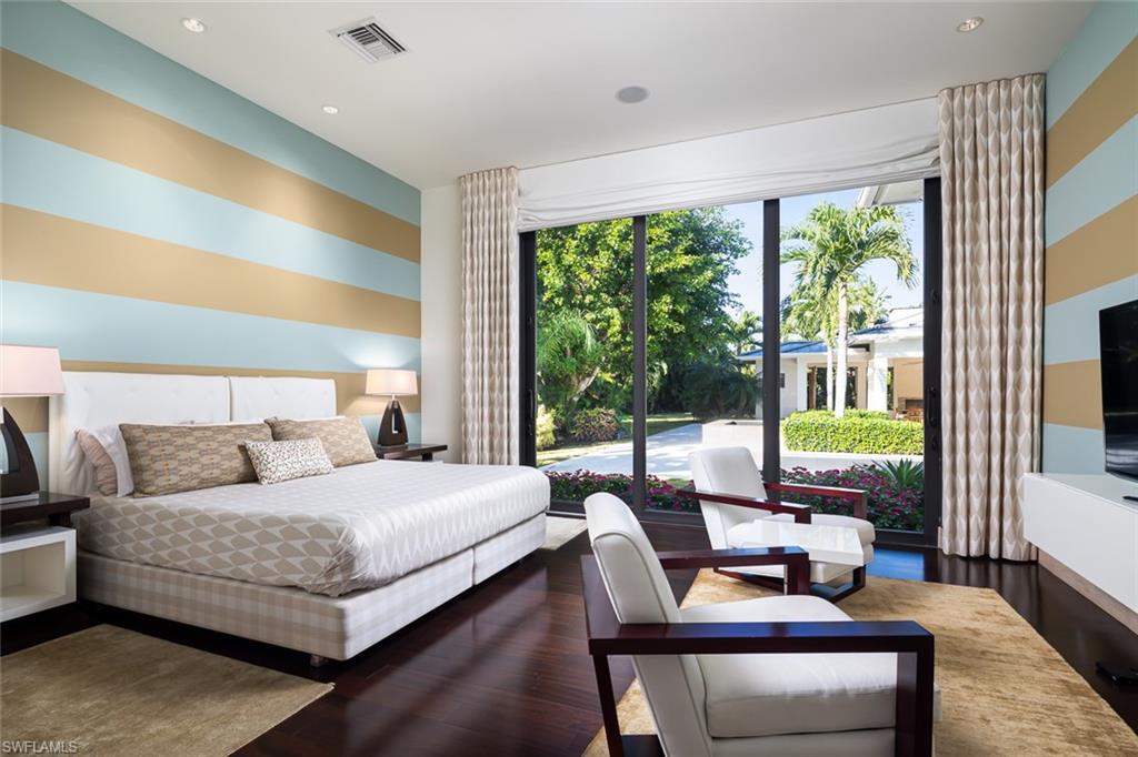 PINE RIDGE - Residential