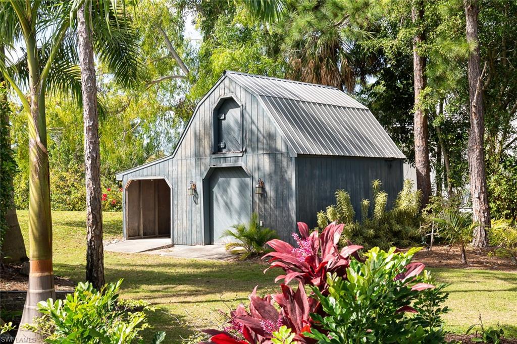 PINE RIDGE - Residential