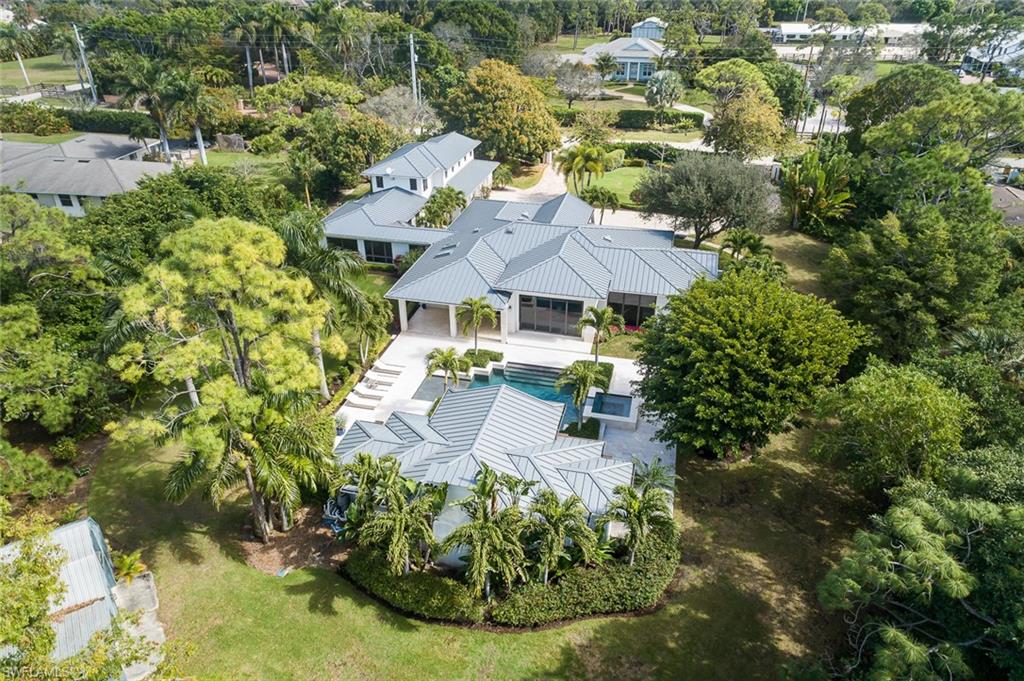 PINE RIDGE - Residential