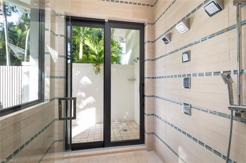 PINE RIDGE - Residential