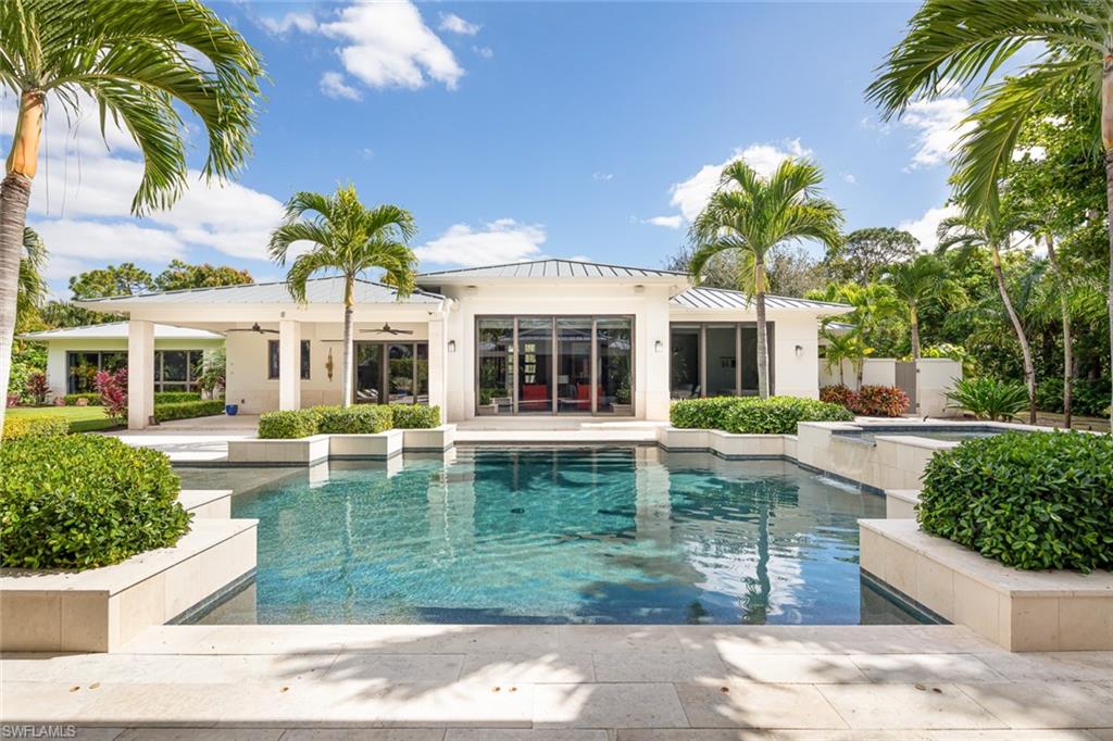 PINE RIDGE - Residential