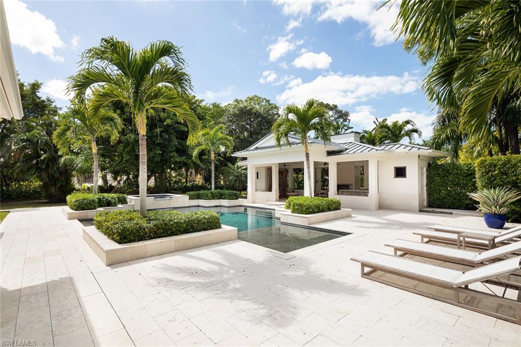 PINE RIDGE - Residential