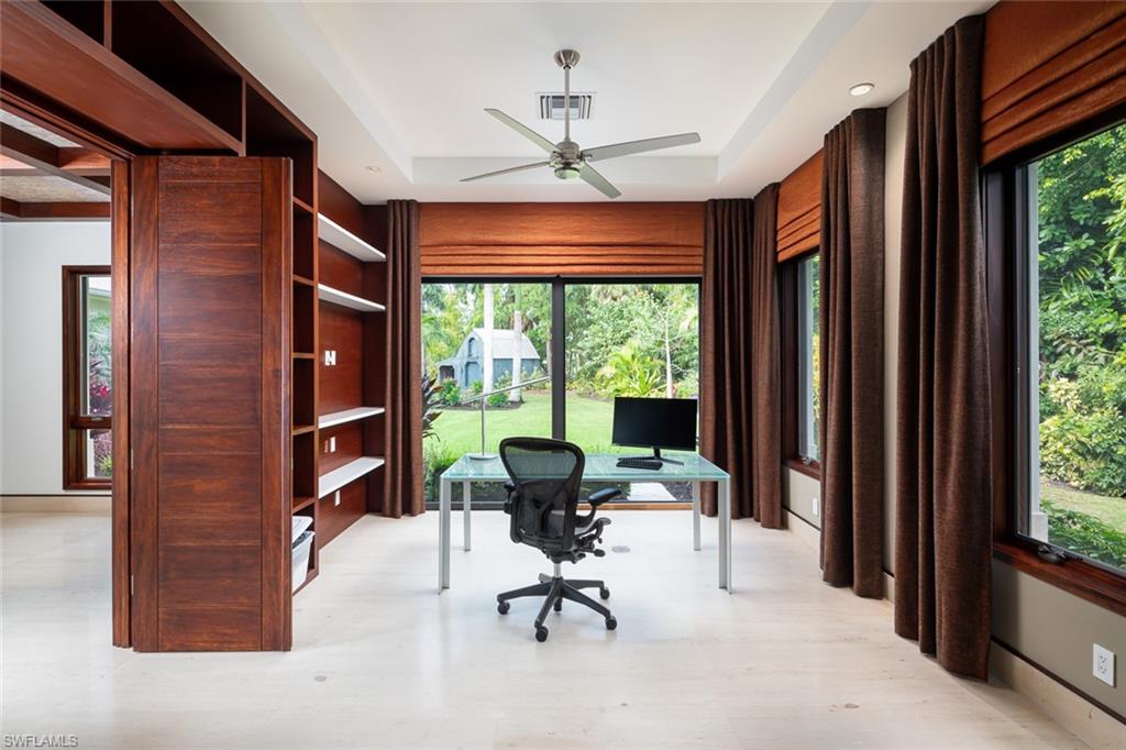 PINE RIDGE - Residential