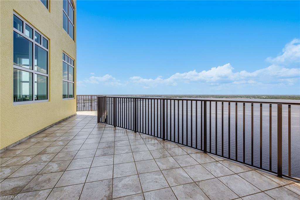 BEAU RIVAGE - Residential