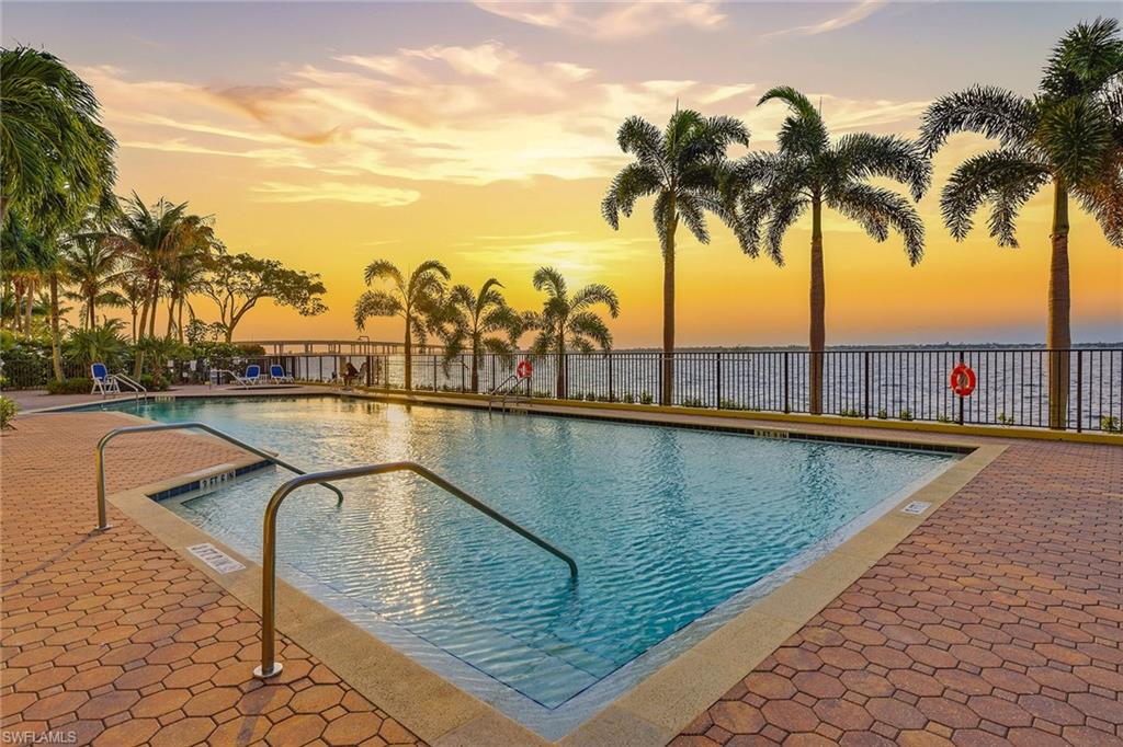 BEAU RIVAGE - Residential