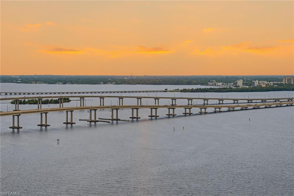 BEAU RIVAGE - Residential