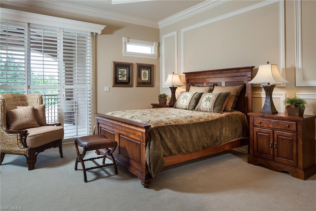 ESCADA AT TIBURON - Residential