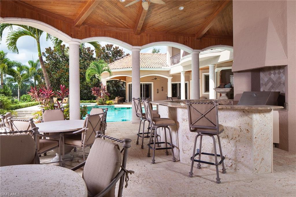 ESCADA AT TIBURON - Residential