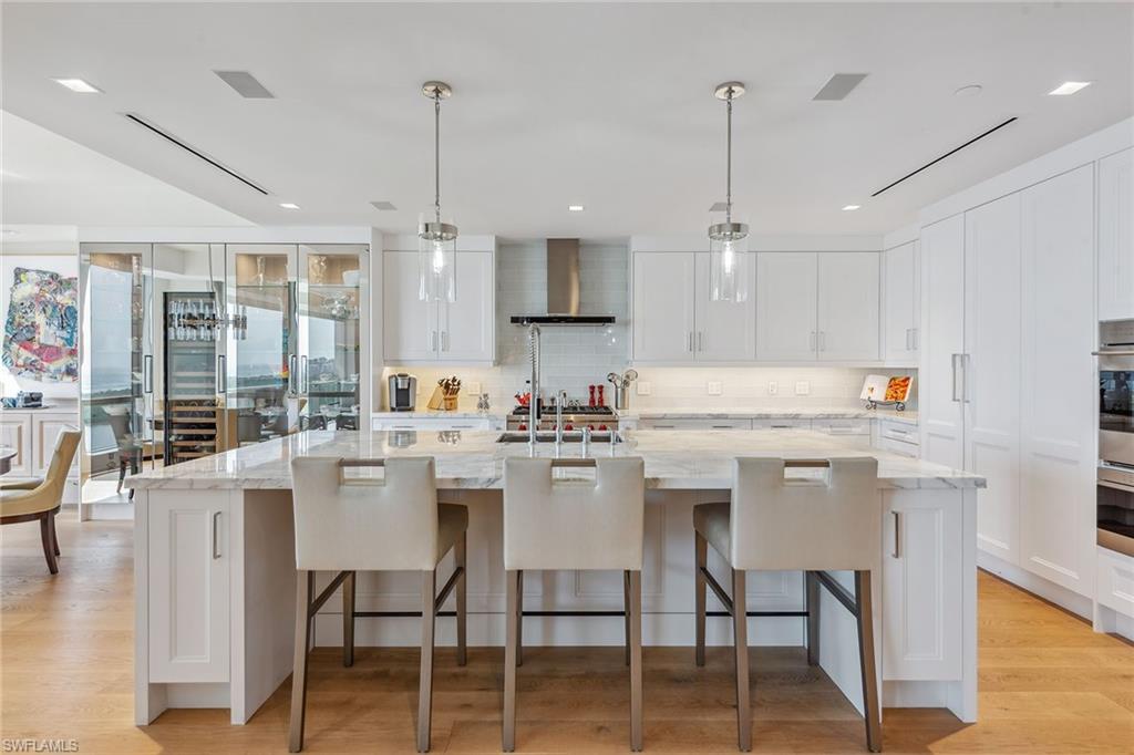 MYSTIQUE - Residential