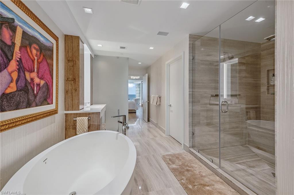 MYSTIQUE - Residential