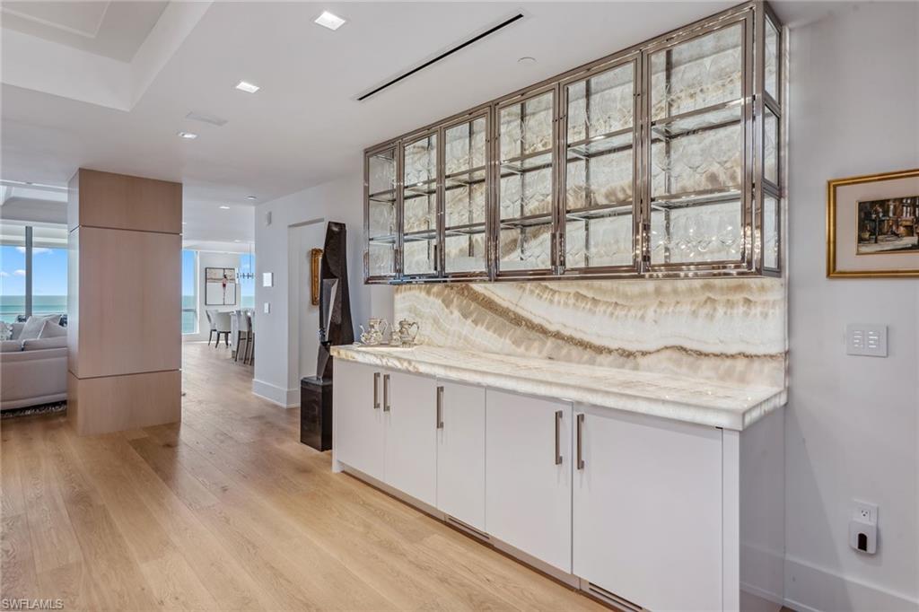 MYSTIQUE - Residential