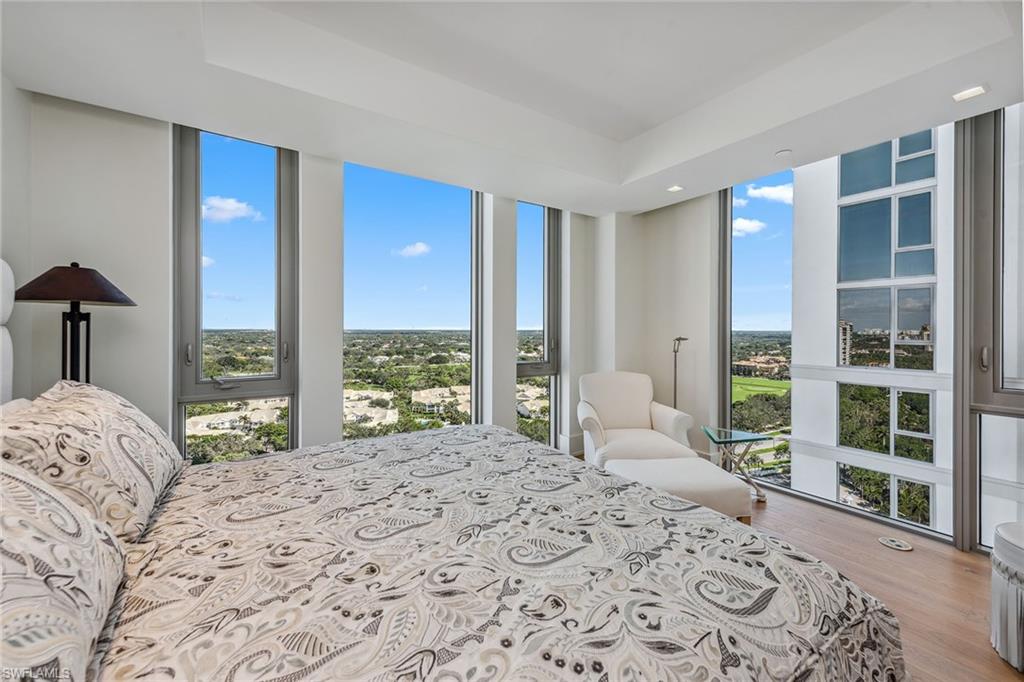 MYSTIQUE - Residential