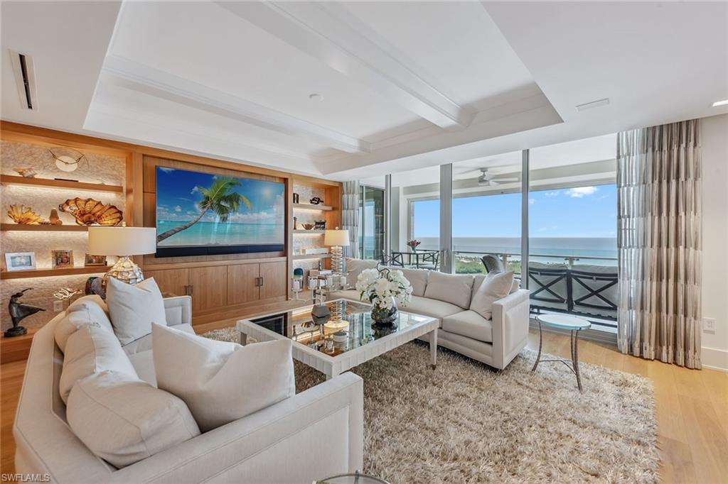 MYSTIQUE - Residential