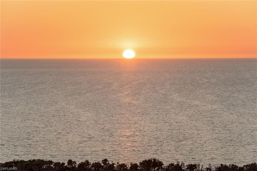 MYSTIQUE - Residential