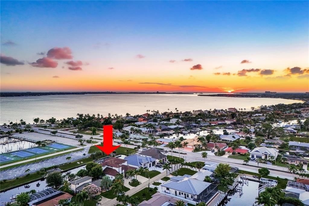 YACHT CLUB - Residential