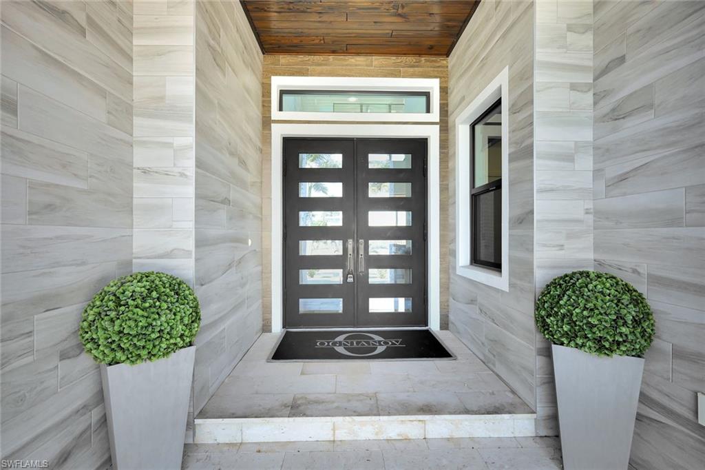 YACHT CLUB - Residential