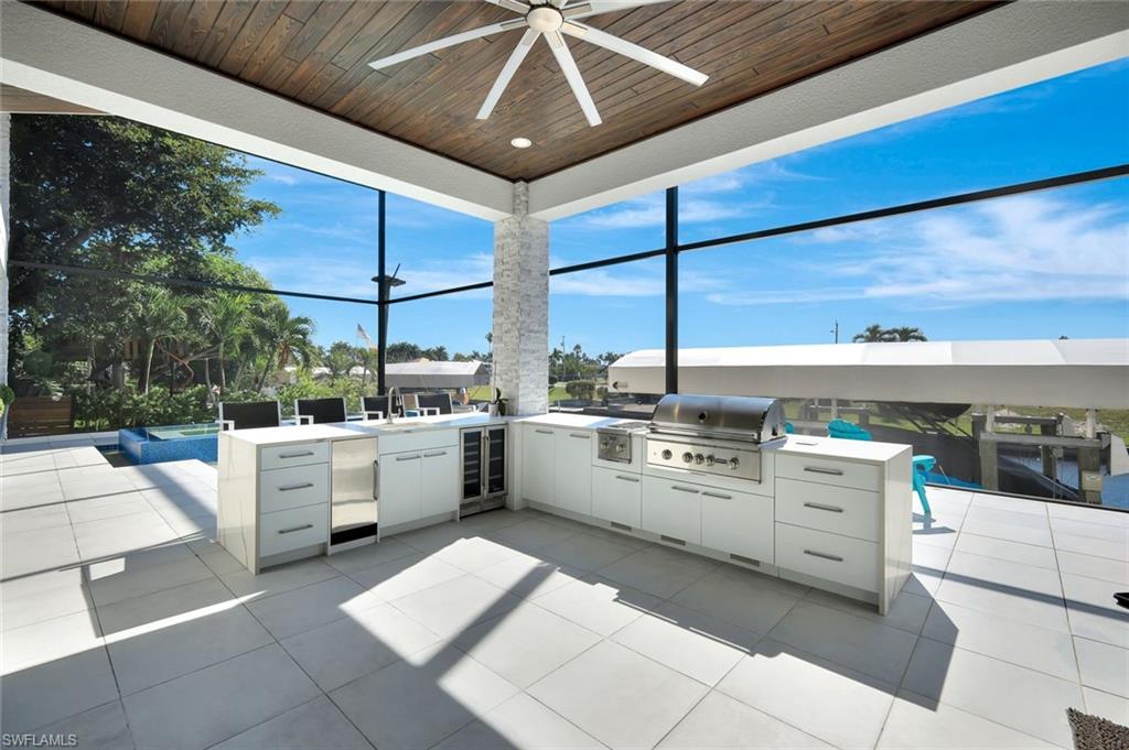 YACHT CLUB - Residential