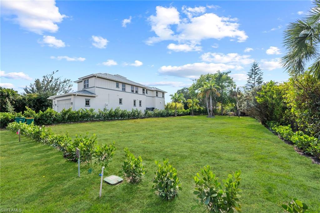 COL LEE CO GARDENS - Land