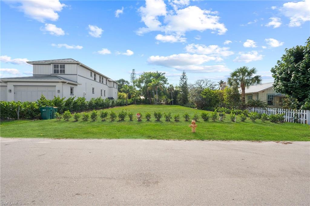 COL LEE CO GARDENS - Land