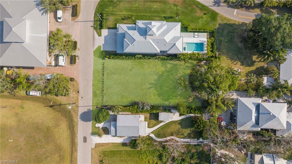 COL LEE CO GARDENS - Land