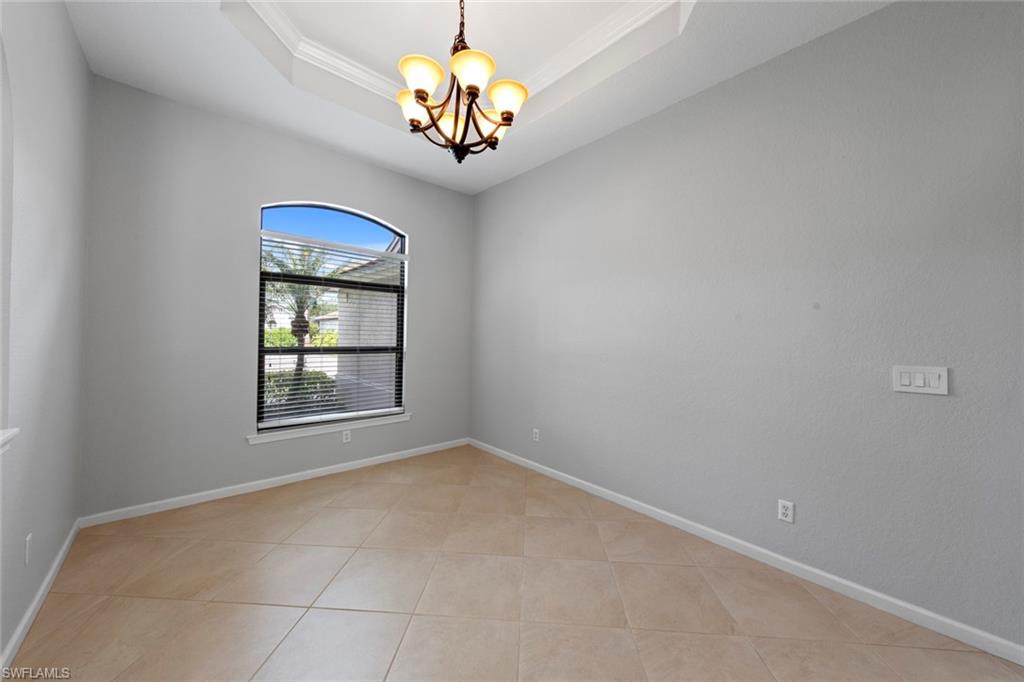 AUTUMN WOODS - Residential