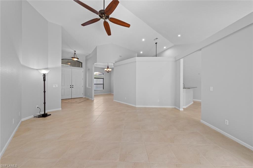 AUTUMN WOODS - Residential