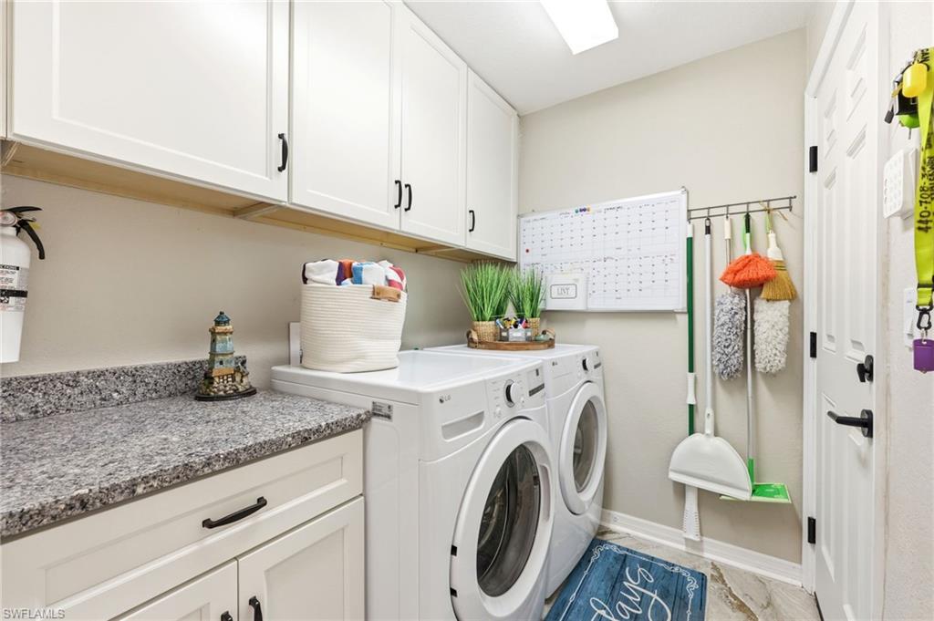 ISLAND PARK WOODS - Residential Lease