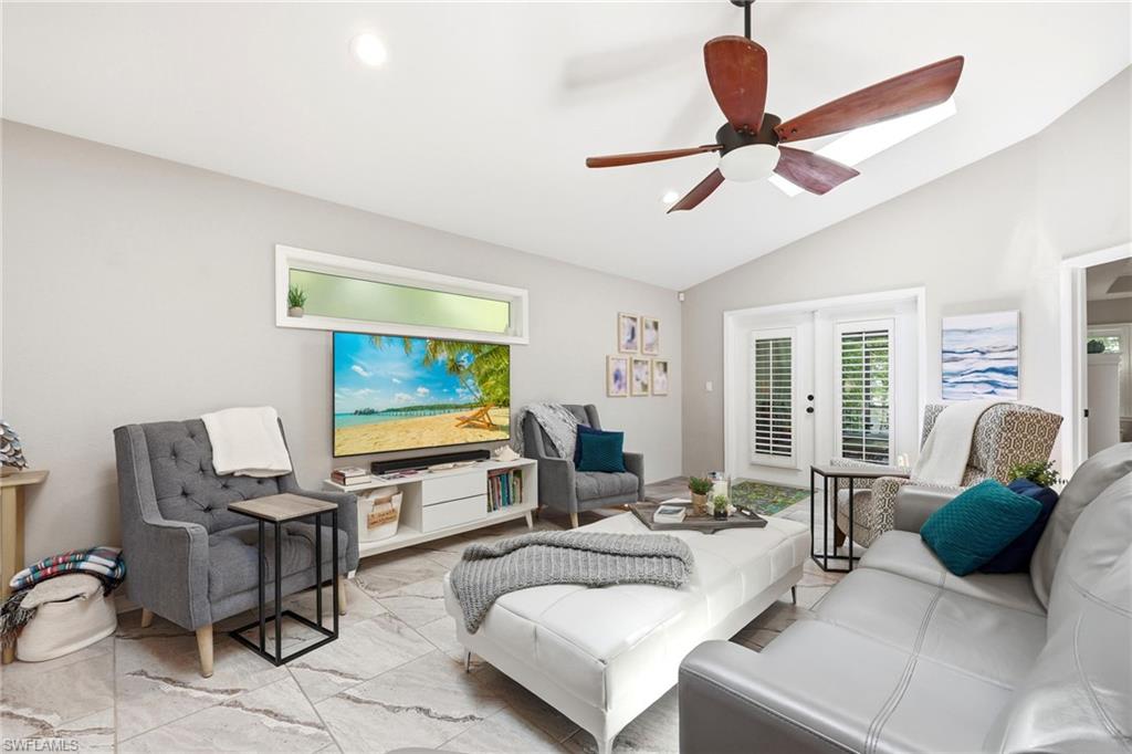 ISLAND PARK WOODS - Residential Lease