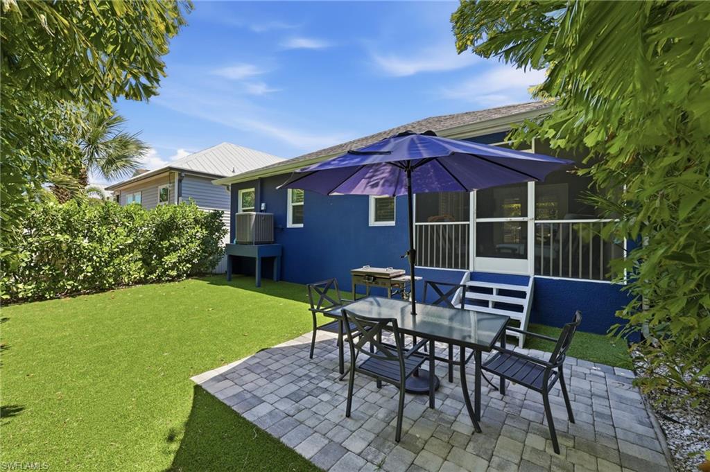 ISLAND PARK WOODS - Residential Lease