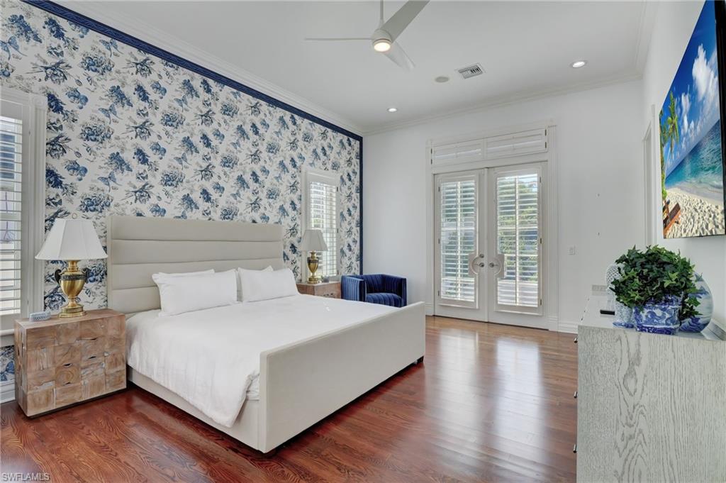 AQUALANE SHORES - Residential Lease