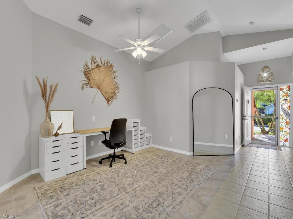 PALM ISLE - Residential