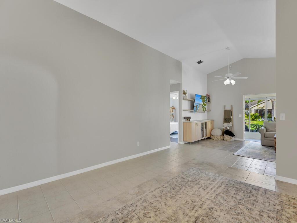 PALM ISLE - Residential