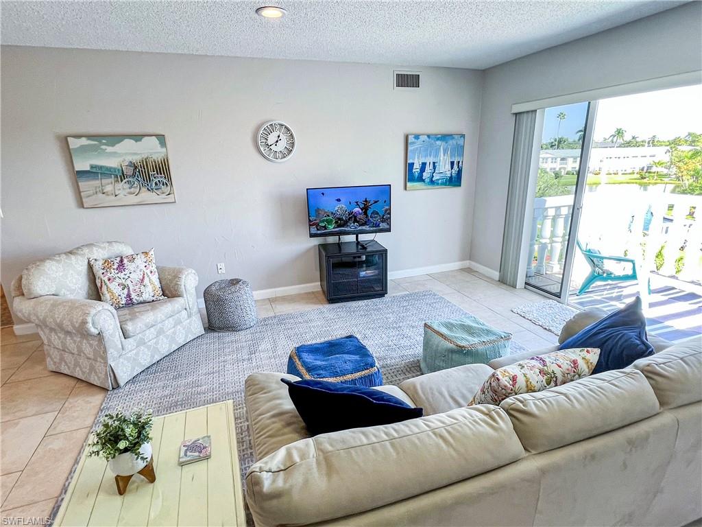 13511 Stratford Place CIR 305