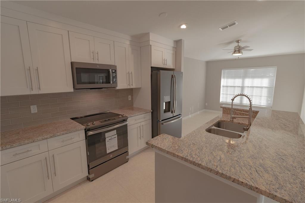 COLONY PINES - Residential