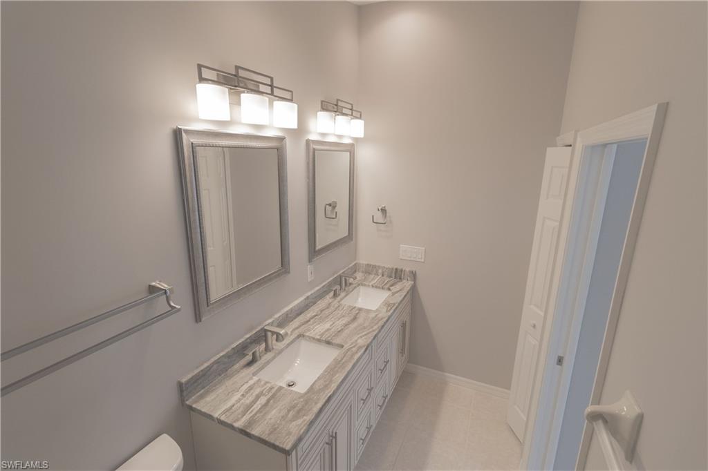 COLONY PINES - Residential