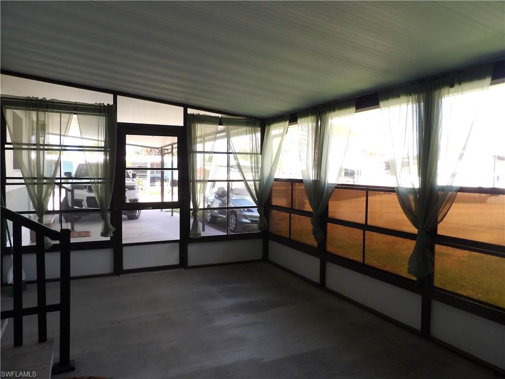 MOBILE MANOR - Residential