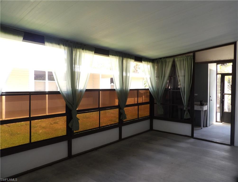 MOBILE MANOR - Residential