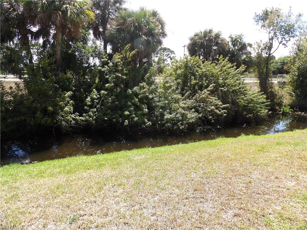 MOBILE MANOR - Residential