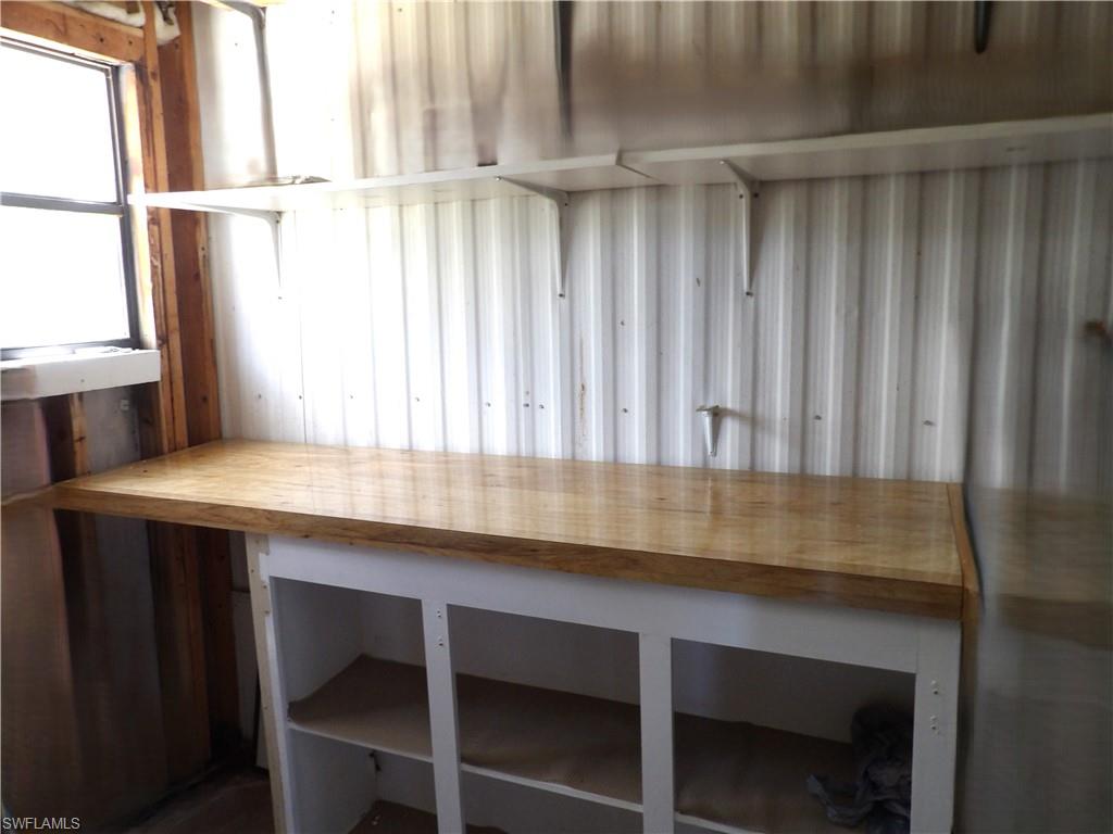 MOBILE MANOR - Residential