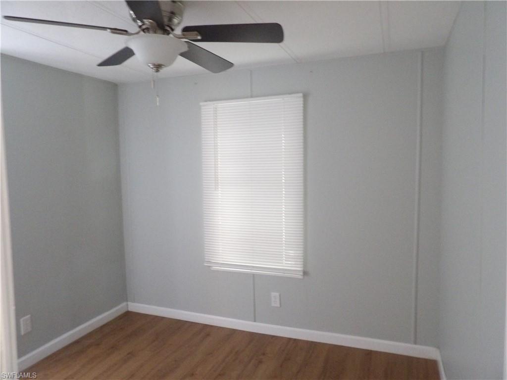 MOBILE MANOR - Residential