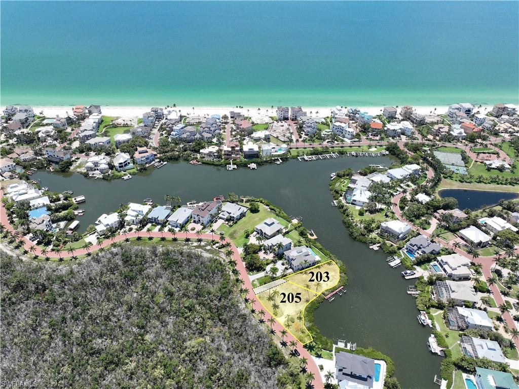 BAYFRONT GARDENS - Land