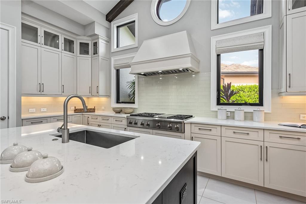 QUAIL WEST - Residential