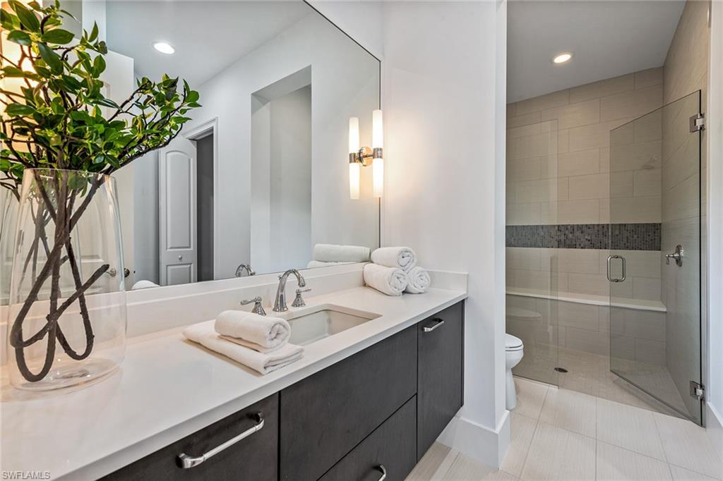 QUAIL WEST - Residential