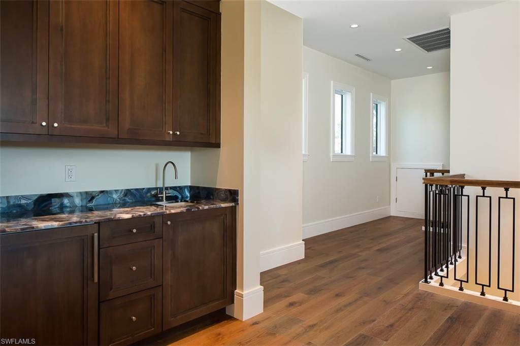 ESTATES AT GREY OAKS - Residential