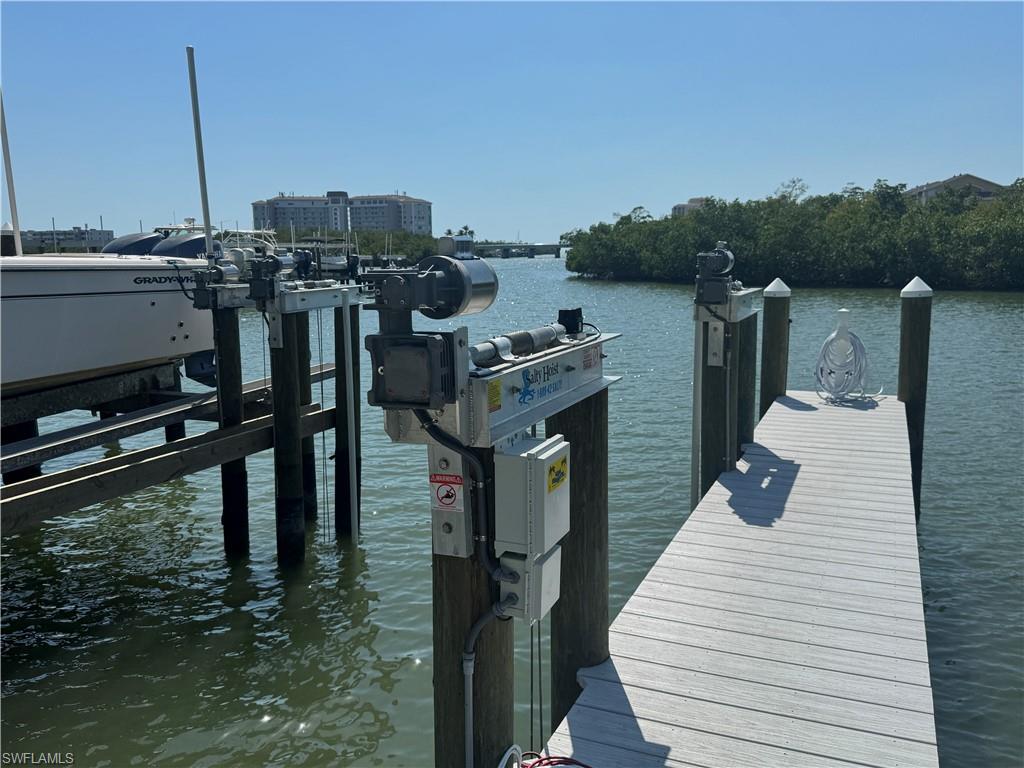 400 Bay Club DR