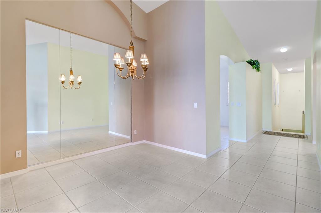 HUNTINGTON LAKES - Residential