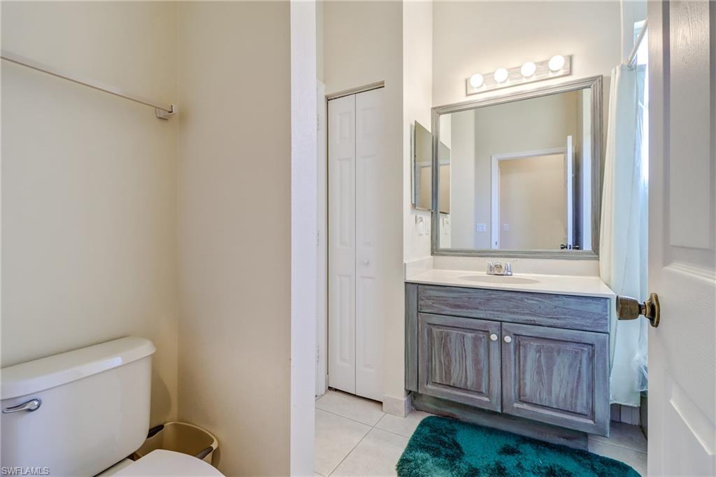 HUNTINGTON LAKES - Residential