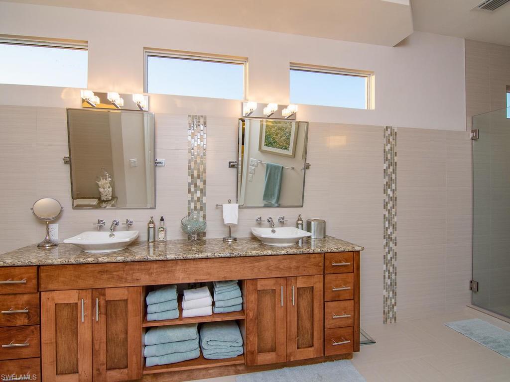 MAJORS - Residential