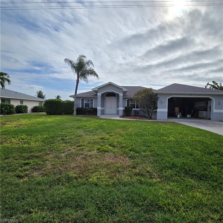 CAPE CORAL - Residential
