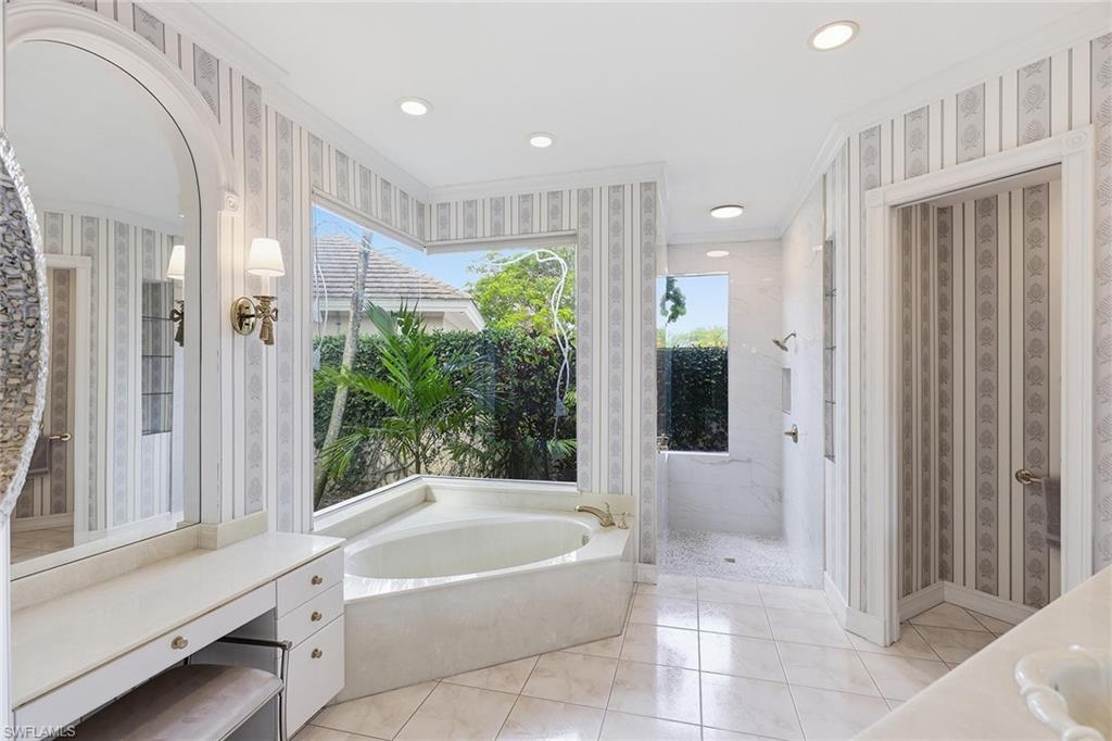 PINE RIDGE - Residential